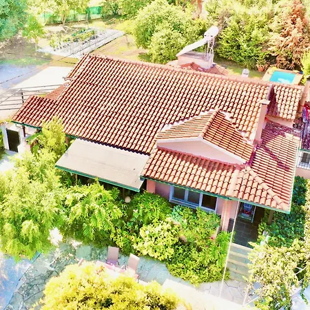 Night Flower With Private Pool By Dadovillas Βίλα Δασιά