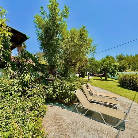 Night Flower With Private Pool By Dadovillas Βίλα