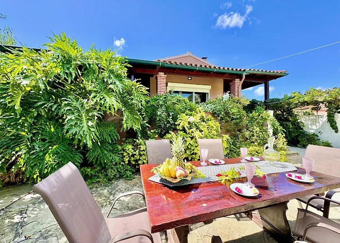 Night Flower With Private Pool By Dadovillas Villa